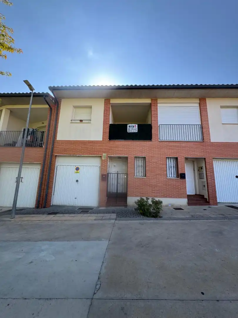 Maison jumelée avec jardin à vendre à Cintruénigo, imagen 2