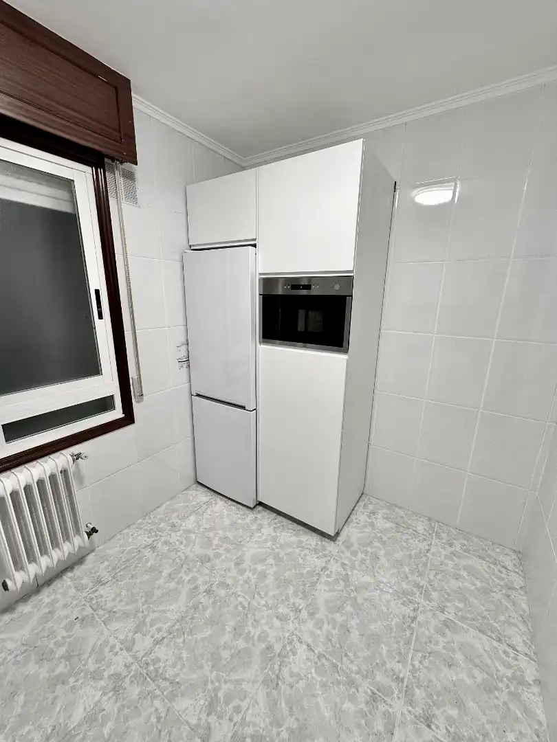 Kitchen of Flat for sale in Ourense Capital   with Heating, Parquet flooring and Storage room