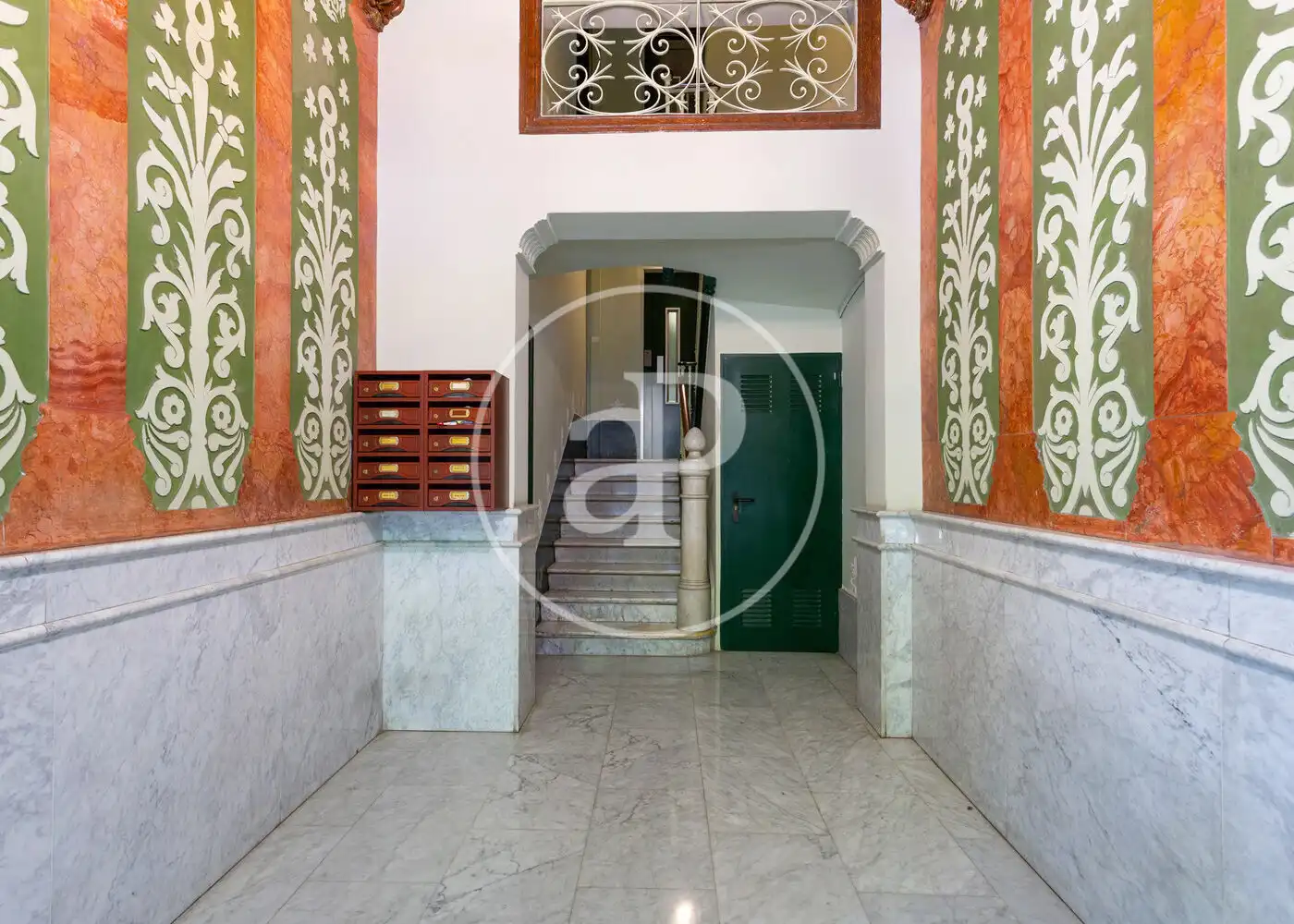 Piso en venta en Barcelona con Aire acondicionado, Calefacción y Balcón