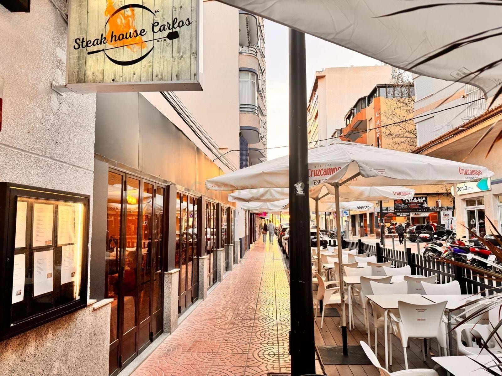 Exterior view of Office for sale in Calpe / Calp  with Air Conditioner