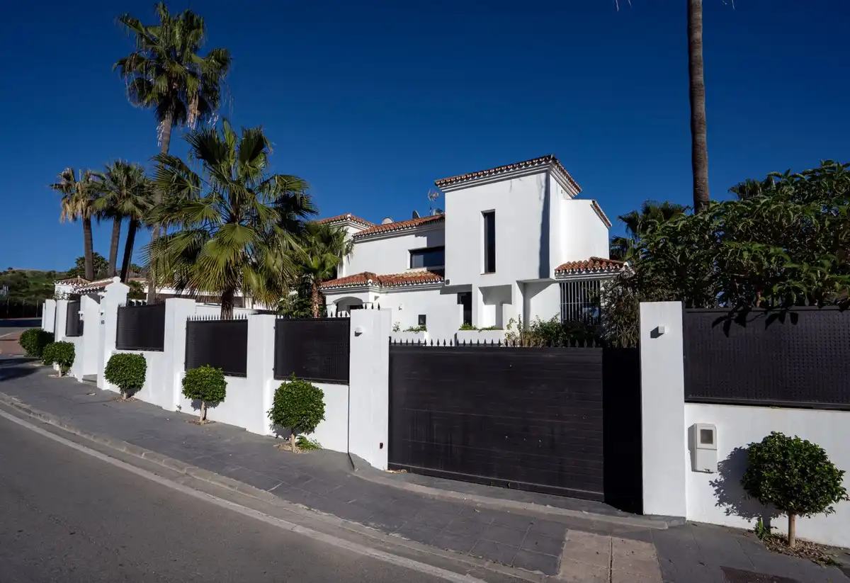 Chalet en venta en Calle Sirio, imagen 2