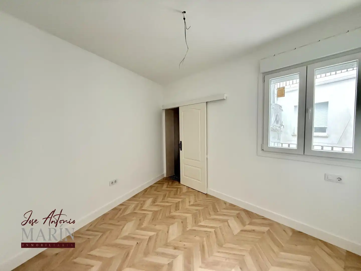 Dormitori de Apartament en venda en Badajoz amb Terrassa i Balcó