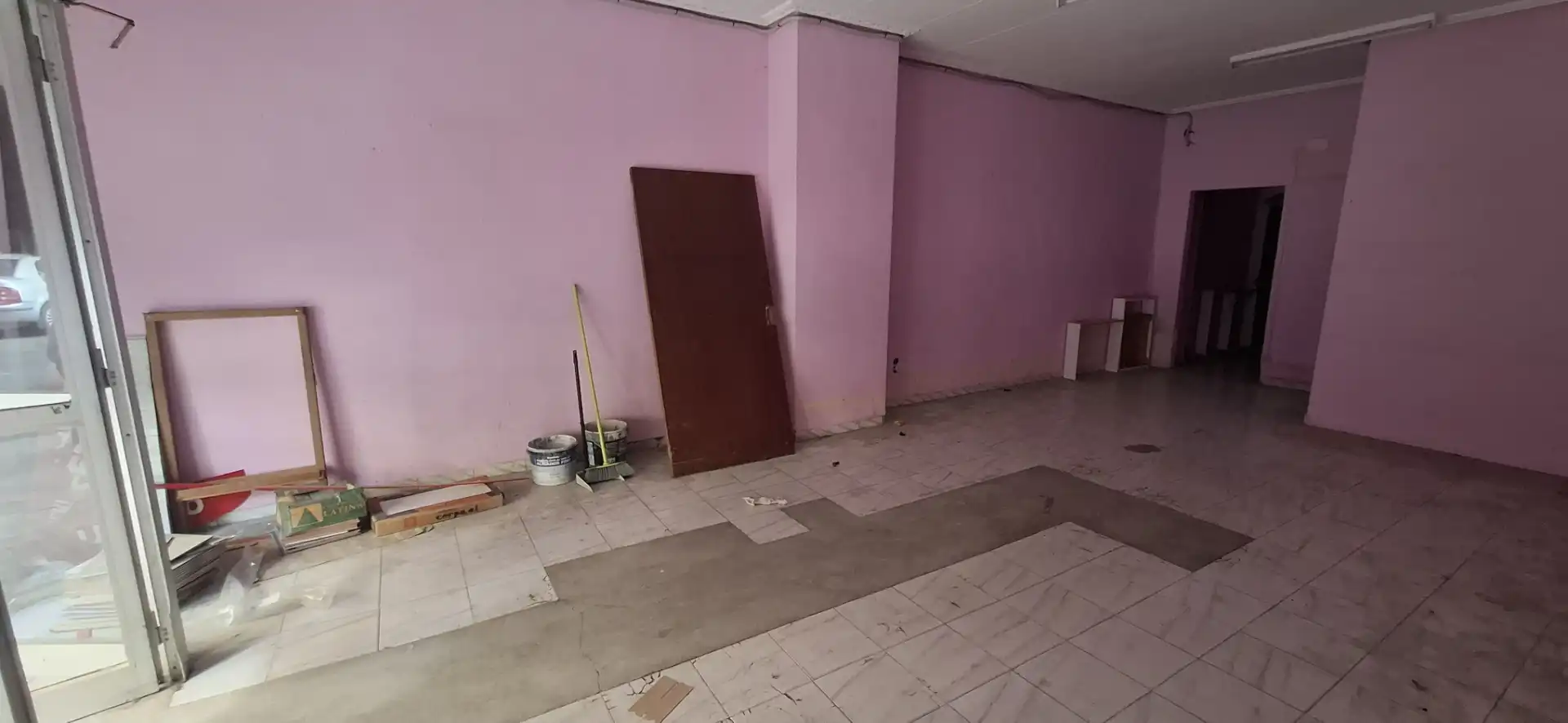 Commercial properties for sale in Carrer de l'Arquitecte Segura de Lago, Sant Isidre