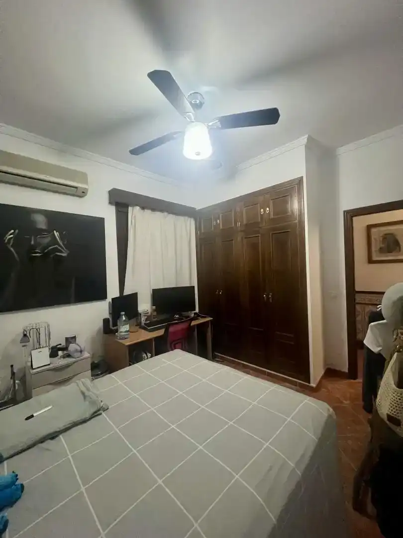 Habitación de Casa o chalet en venta en San José del Valle con Aire acondicionado, Jardín privado y Parquet