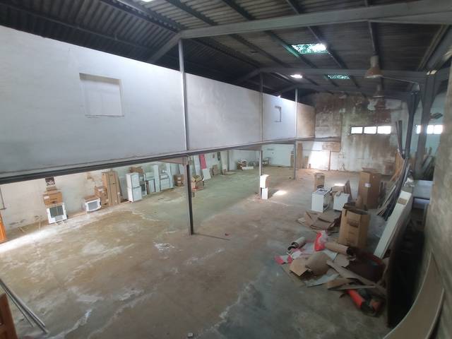 Nave industrial en Venta en Barbate ciudad
