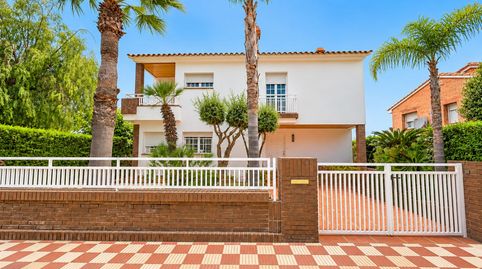 CASA DE LUJO A 4 VIENTOS CON PISCINA Y VISTAS AL MAR EN CANET DE MAR, imagen 4