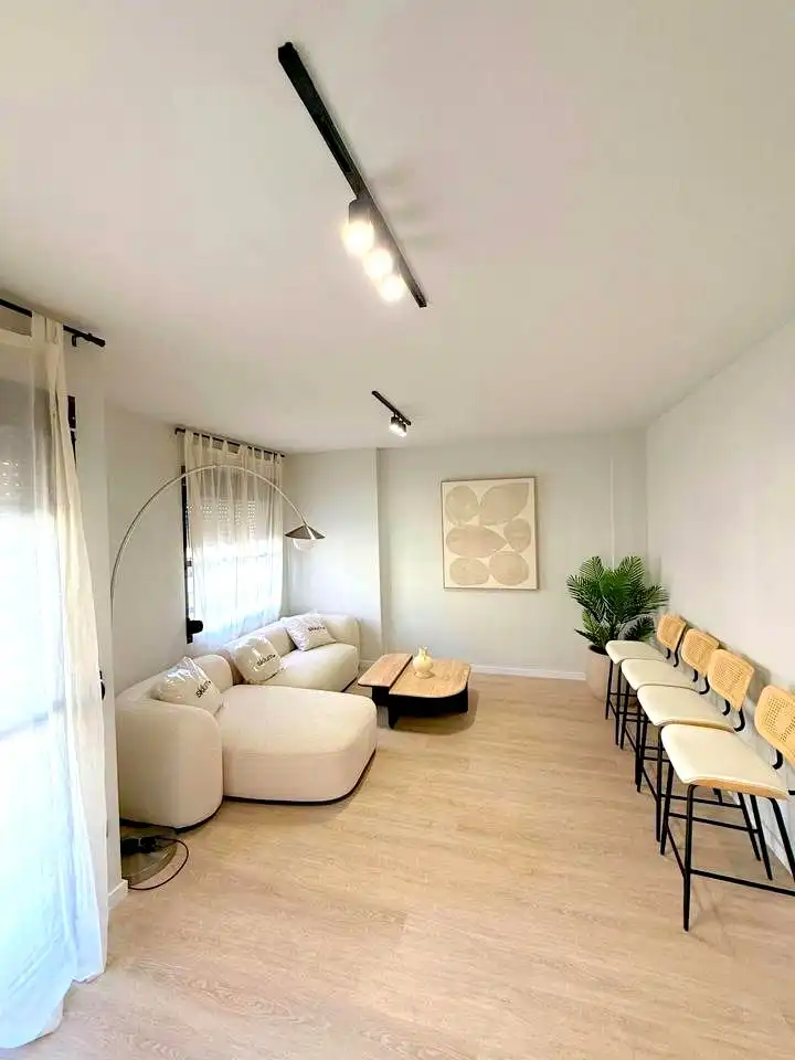 Flat with lift for sale in De La República Argentina 111