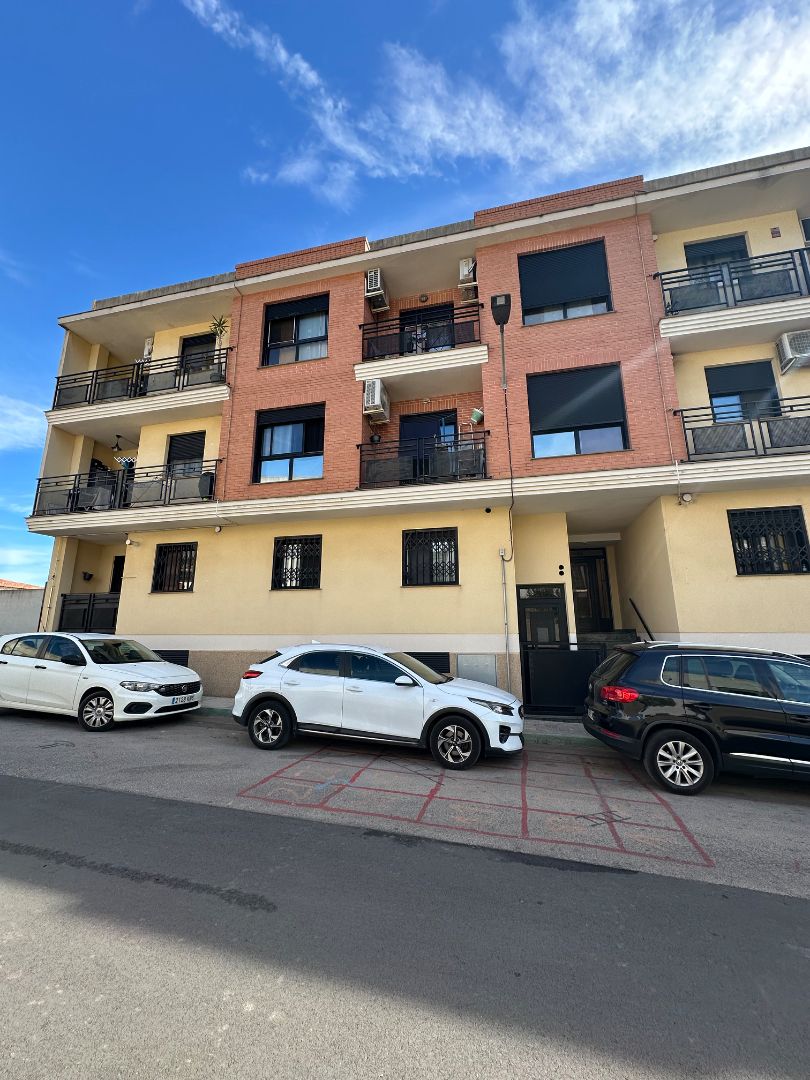 Exterior view of Flat for sale in La Vall d'Uixó  with Air Conditioner, Heating and Furnished