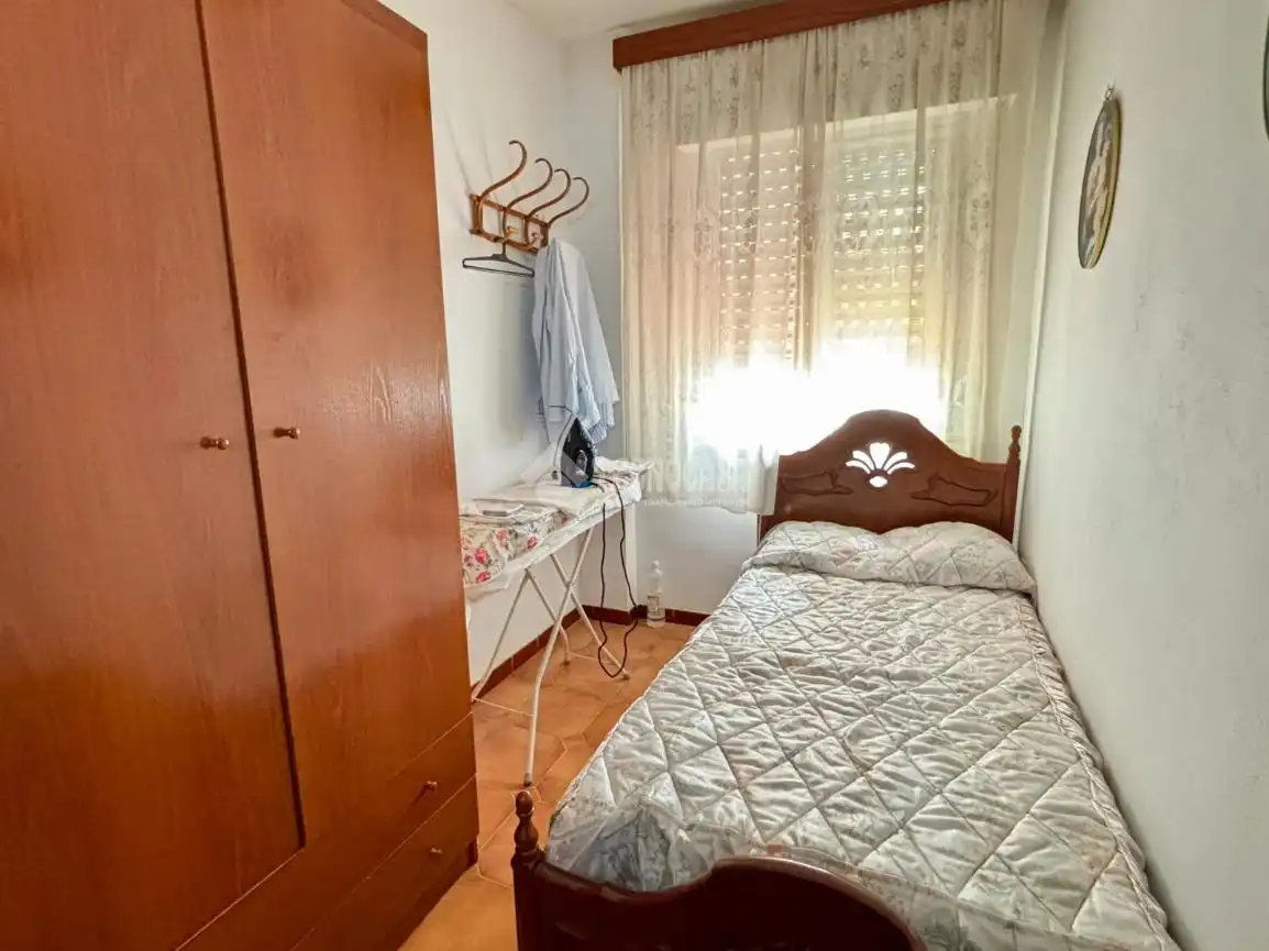 Flat with terrace for sale in C. Tarifa, imagen 12