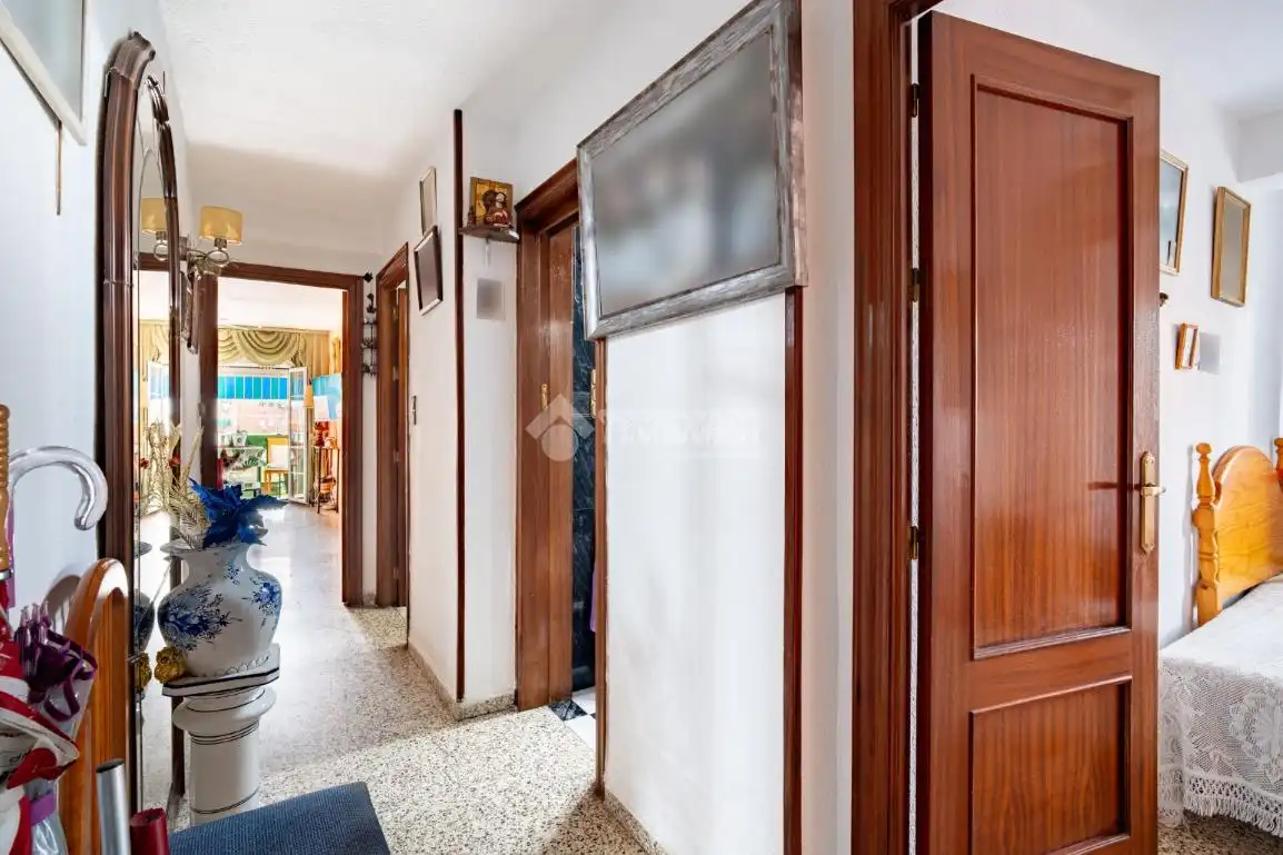 Flat for sale in Granada  with Air Conditioner, Heating and Terrace