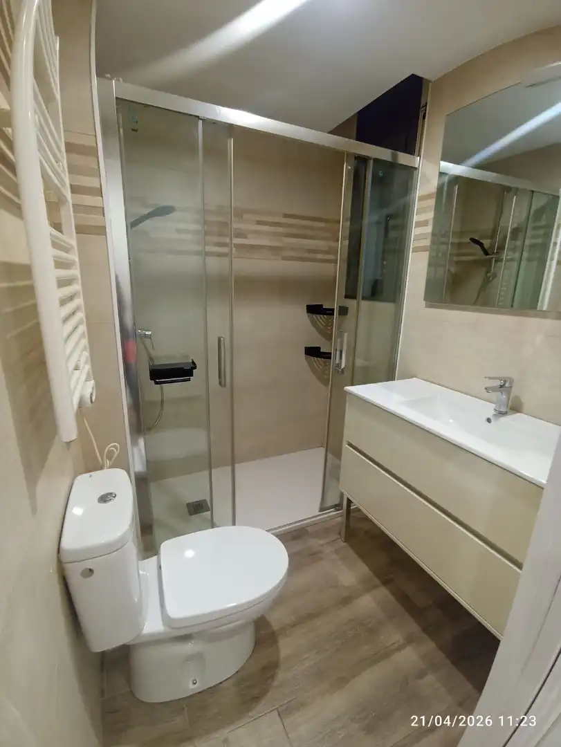 Bathroom of Flat for sale in Avià