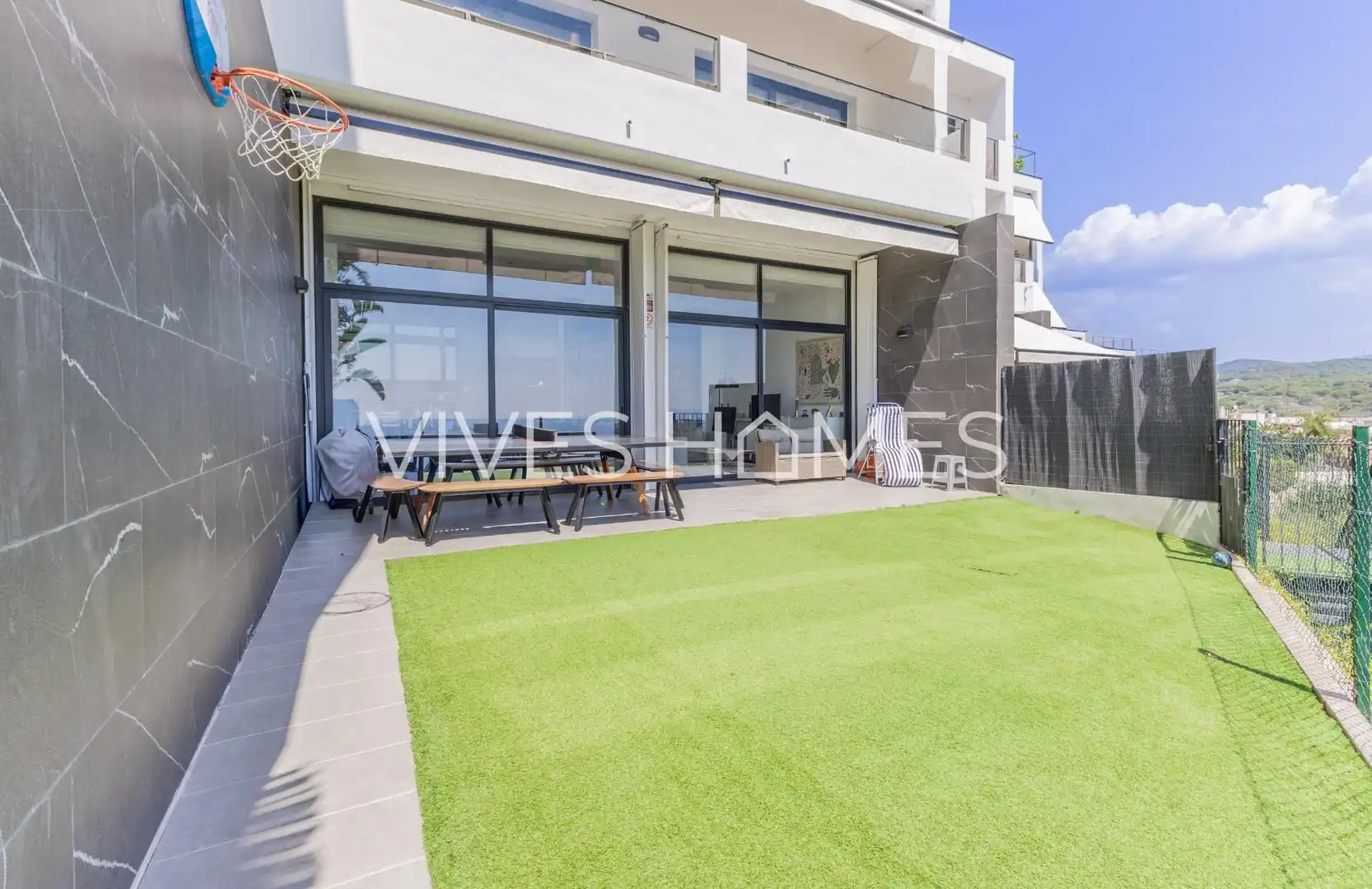 Exterior view of Houses for sale in Caldes d'Estrac  with Air Conditioner, Heating and Private garden