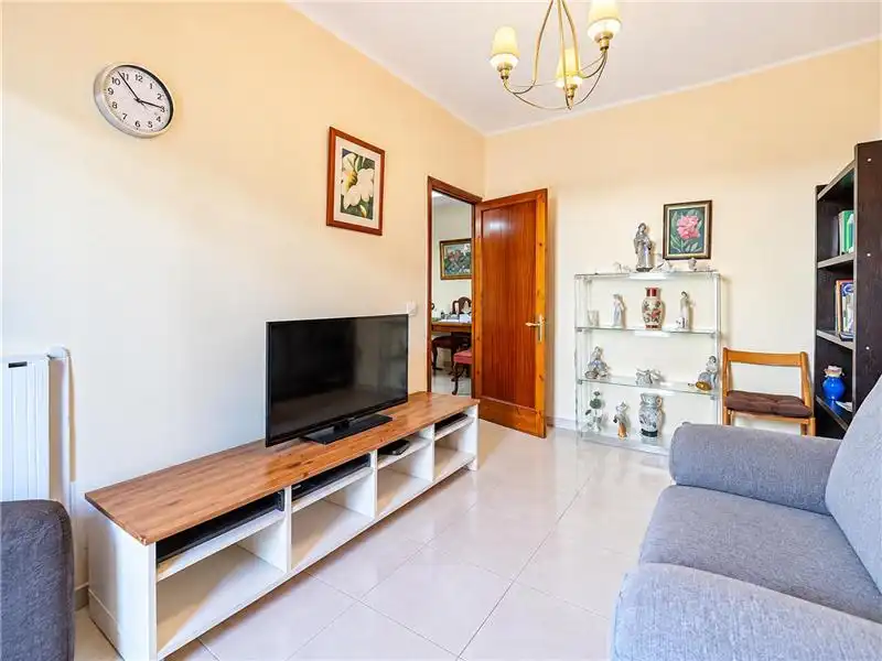 Flat with terrace for sale in Ponent, imagen 10