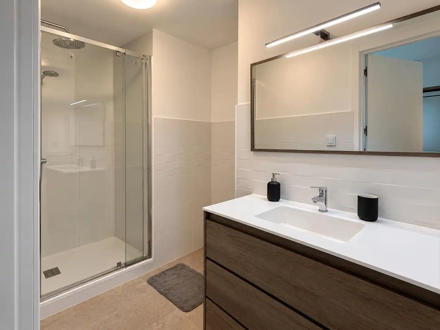 Flat for rent in PERIS Y VALERO, Russafa