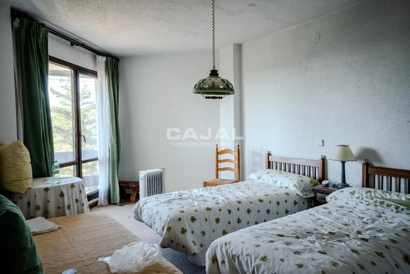 Habitación de Piso en venta en Cerezo de Arriba con Calefacción y Terraza