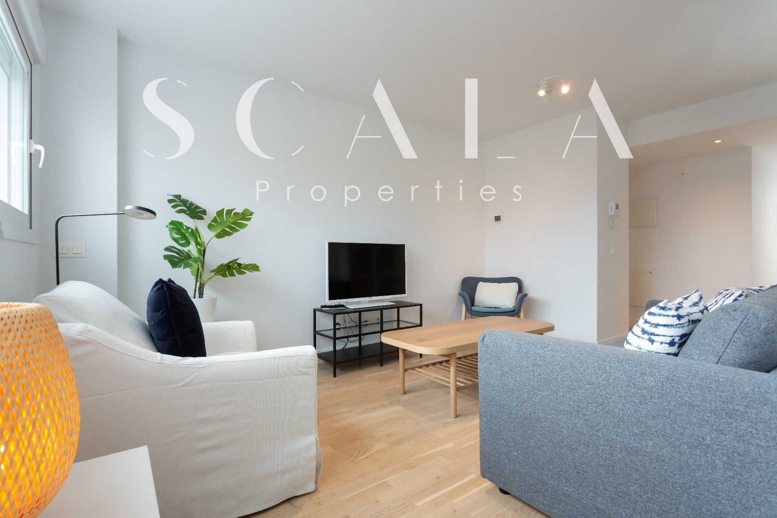 Attic to rent in General Oraa, Lista
