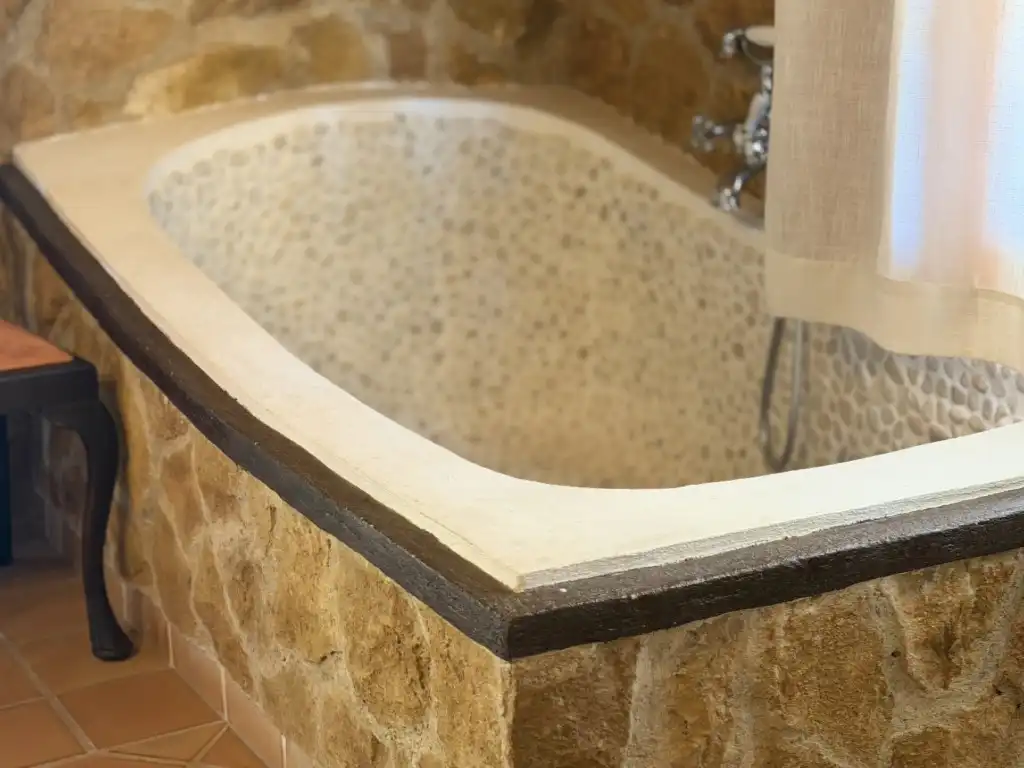 Badezimmer von Haus oder Chalet zum Verkauf in Calvià mit Klimaanlage, Privatgarten und Terrasse