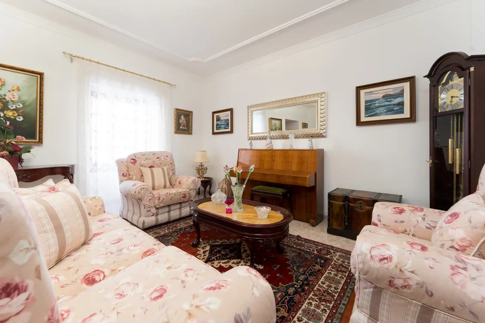 Sala d'estar de Casa adosada en venda en Telde amb Aire condicionat i Calefacció