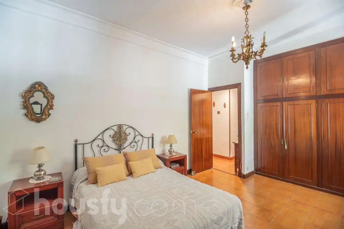 Bedroom of Flat for sale in Zaragoza