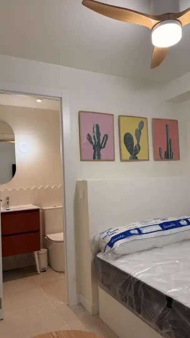 Schlafzimmer von Wohnung zur Miete in Elche / Elx mit Klimaanlage