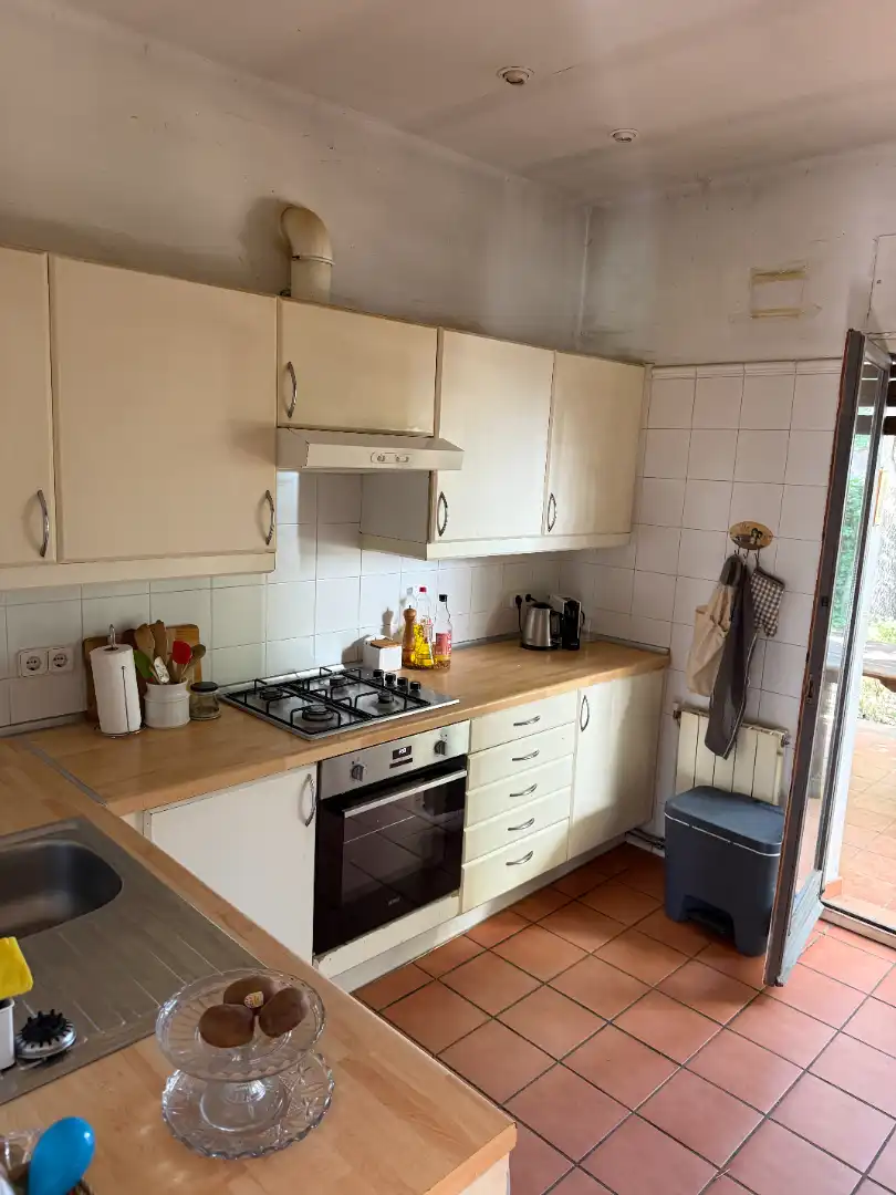 Küche von Haus oder Chalet zum Verkauf in Sant Cugat del Vallès mit Privatgarten und Abstellraum