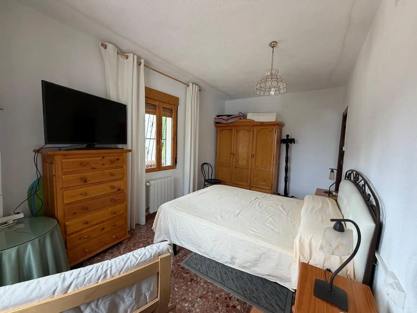 Habitación de Casa o chalet en venta en Albacete con Aire acondicionado, Calefacción y Jardín privado