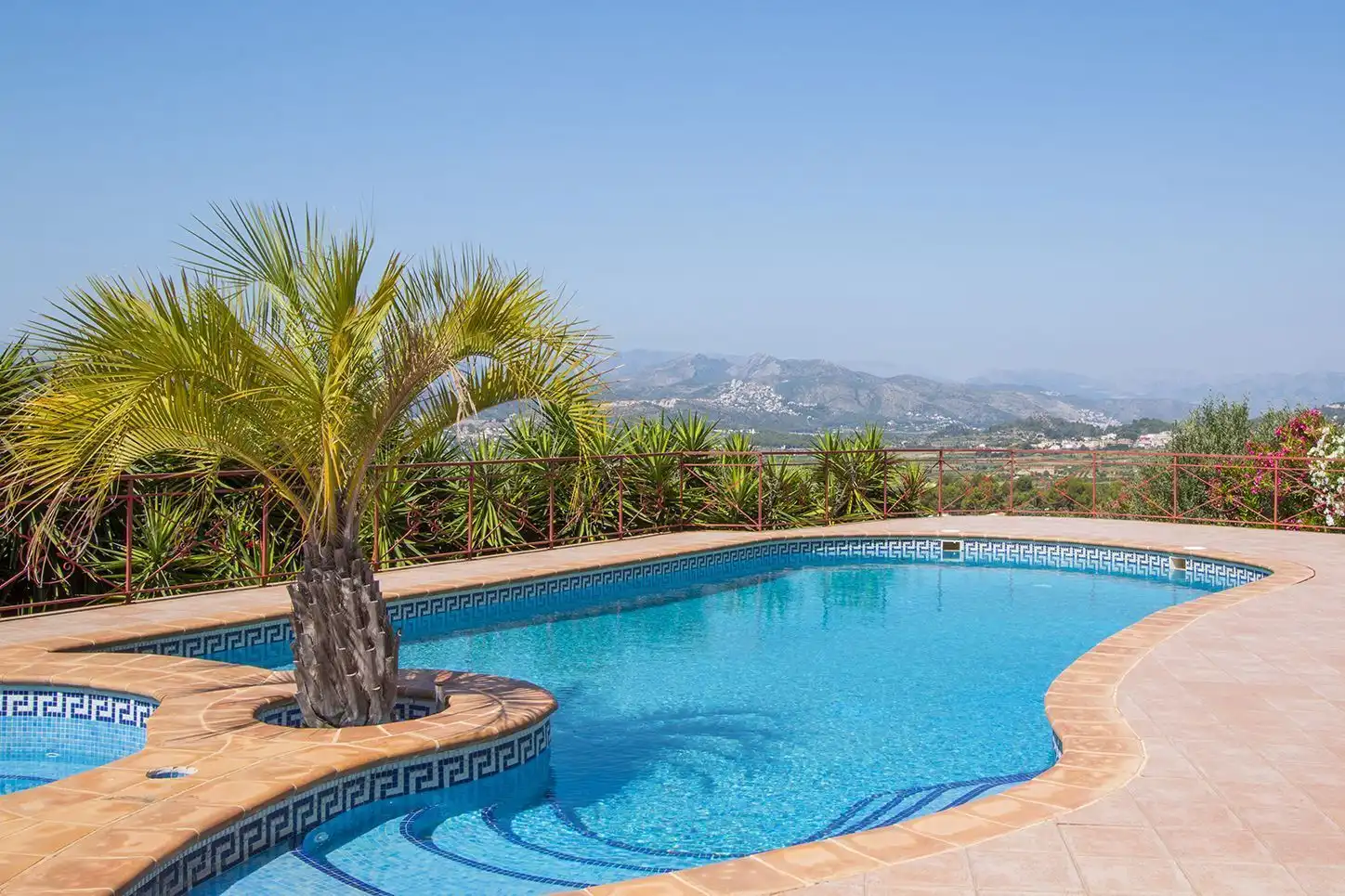 Swimming pool of Houses for sale in Jávea / Xàbia  with Air Conditioner, Heating and Private garden