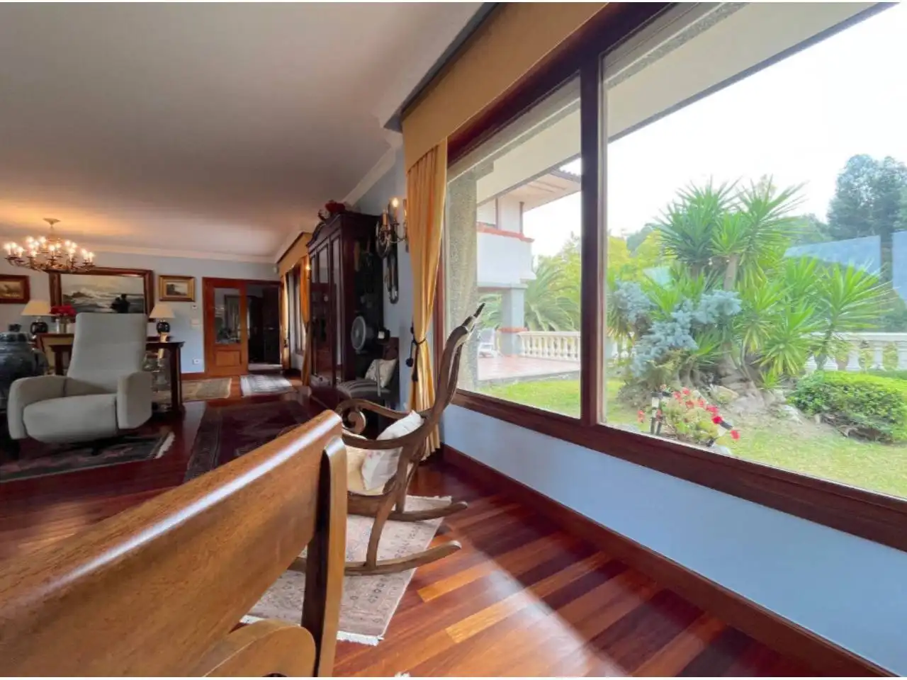 Dining room of Houses for sale in Berango, Bizkaia