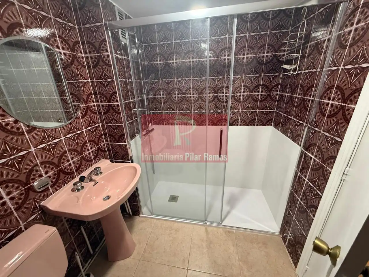Bany de Apartament de lloguer en León Capital  amb Calefacció, Parquet i Terrassa