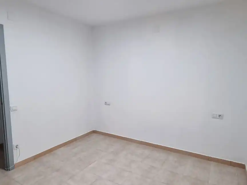Schlafzimmer von Lagerraum zum Verkauf in Vilafranca del Penedès