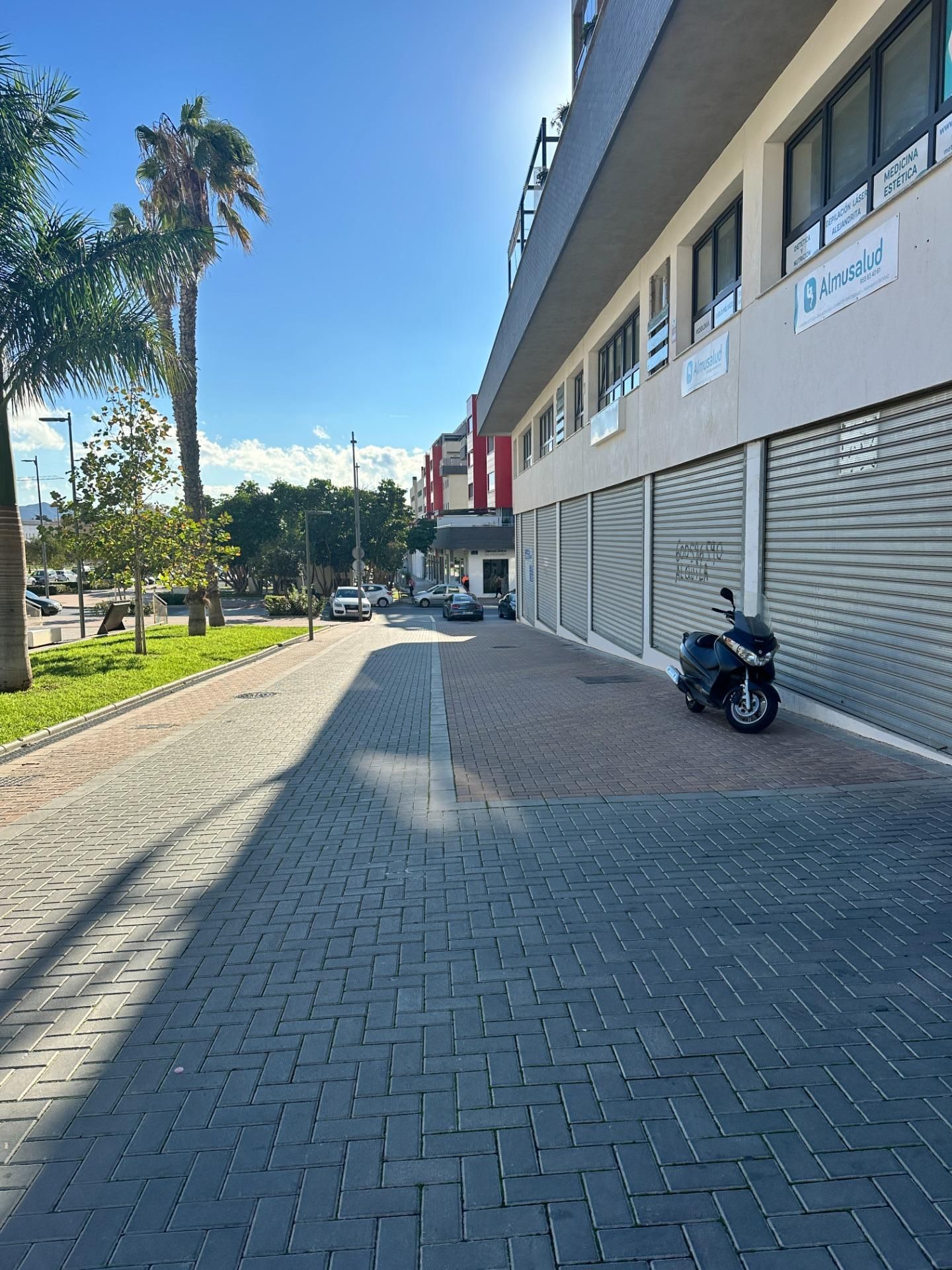 Vista exterior de Garatge de lloguer en Motril