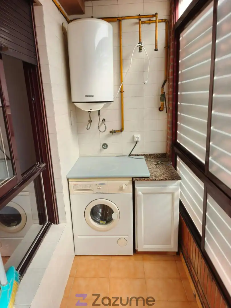 Küche von Wohnung zur Miete in Mislata mit Terrasse, Ofen und Waschmaschine
