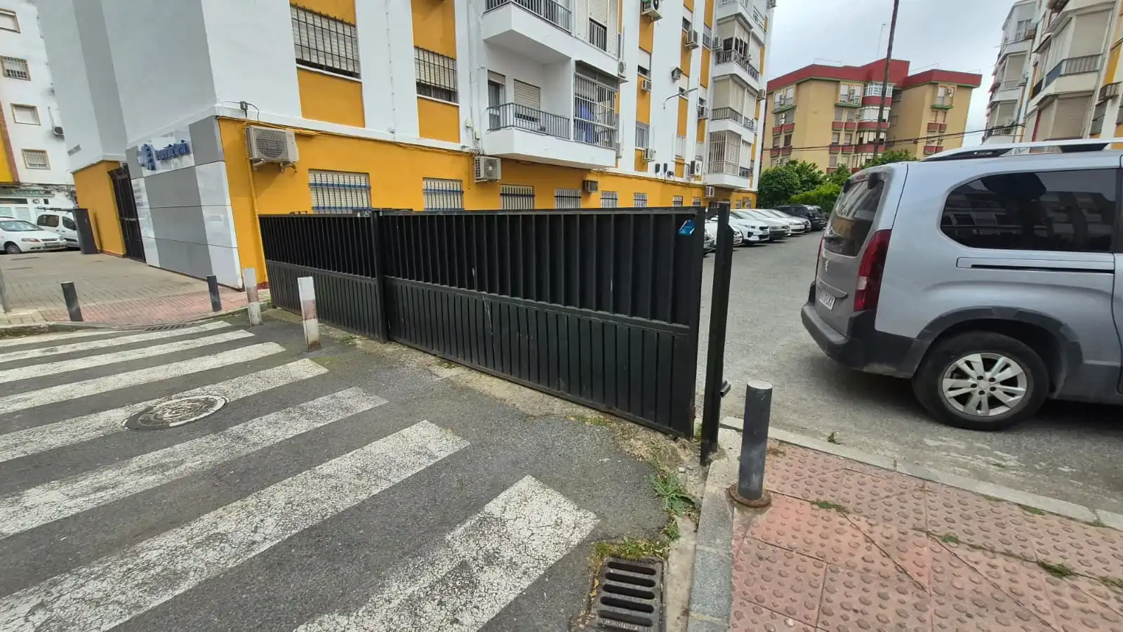 Parking of Flat for sale in Sevilla  with Terrace