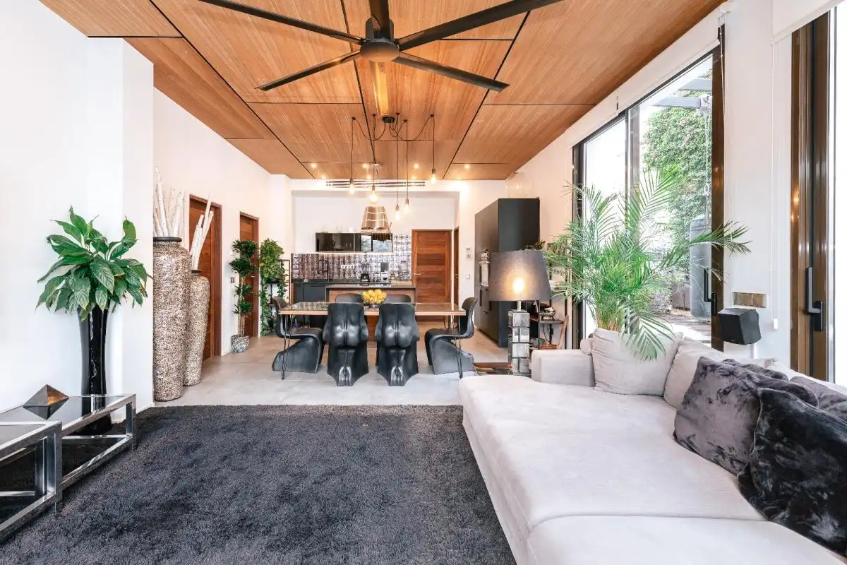 Sala d'estar de Planta baixa en venda en Sant Josep de sa Talaia amb Aire condicionat, Calefacció i Jardí privat