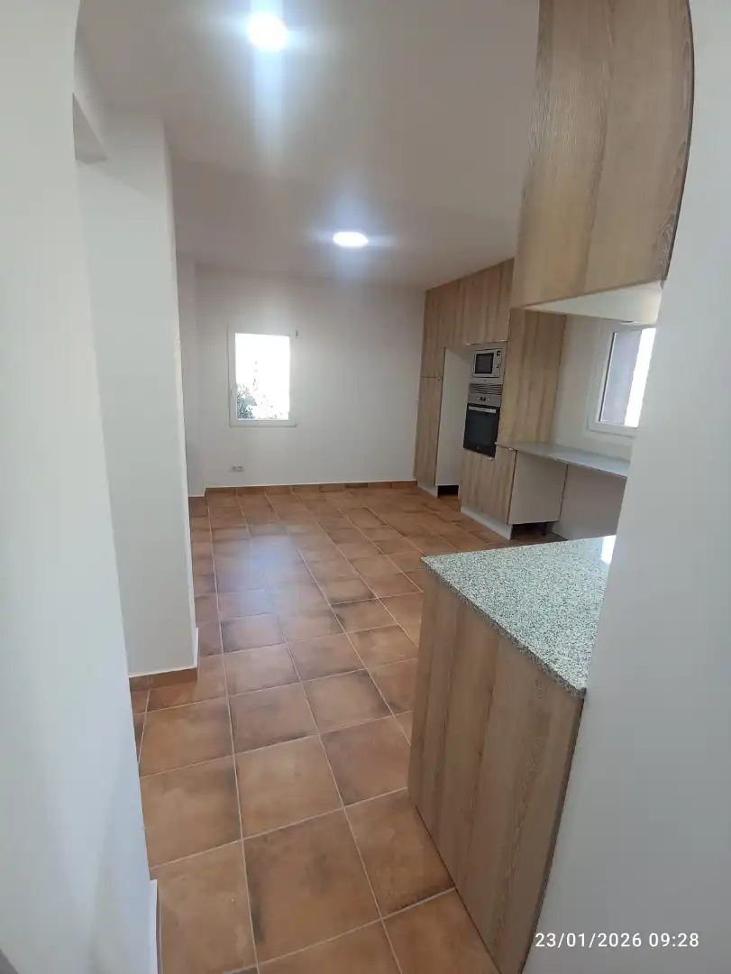 Küche von Wohnung zur Miete in Avià mit Heizung und Ofen