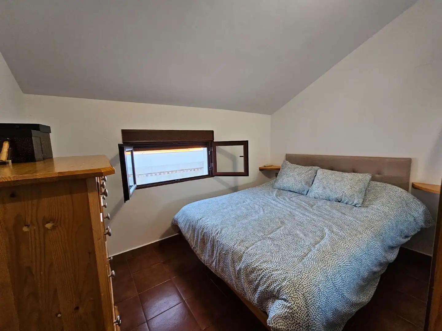 Ático con ascensor en venta en La Carihuela - Los Nidos, imagen 17