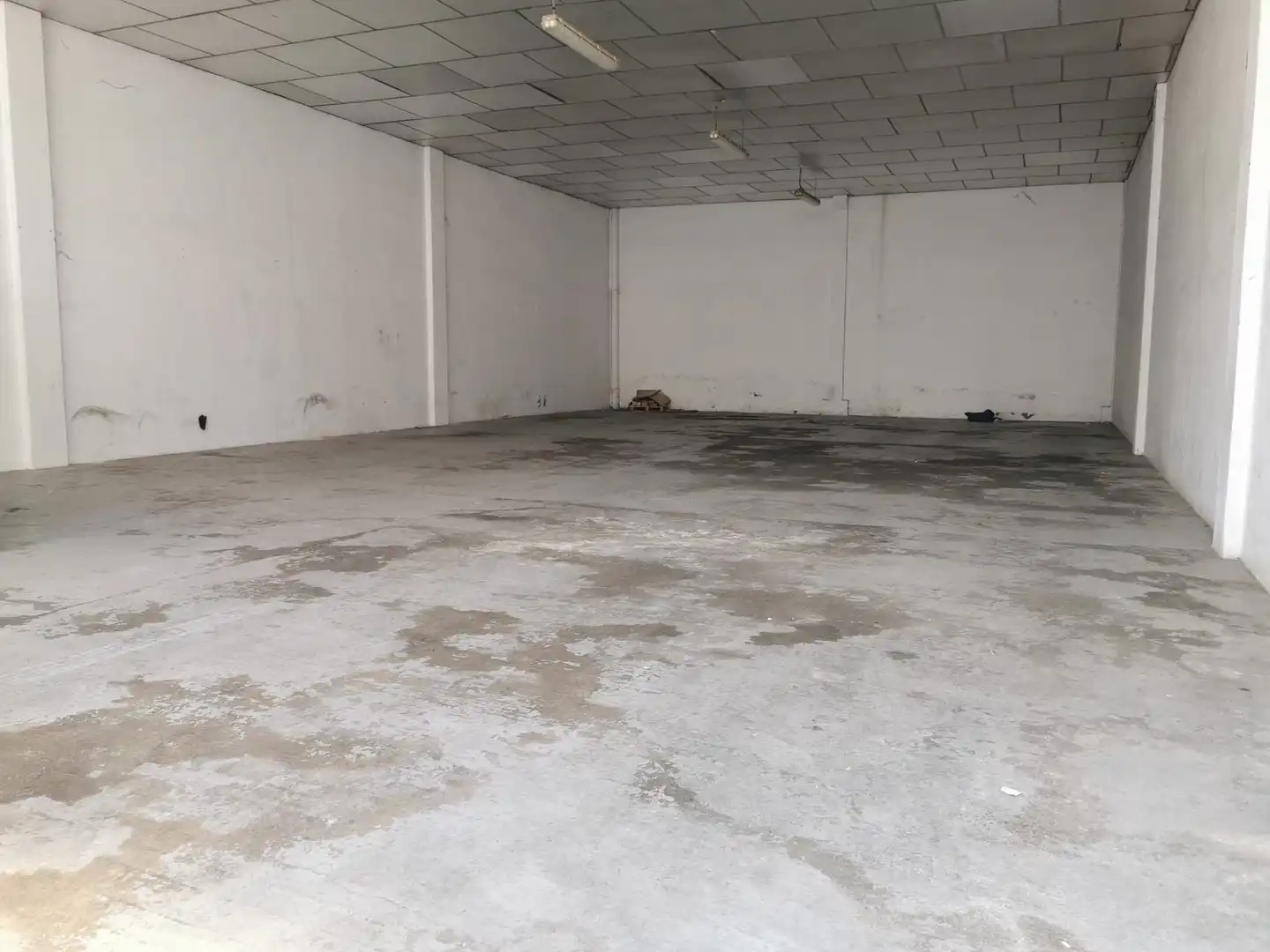 Fabrikhallen zur Miete in Huesca