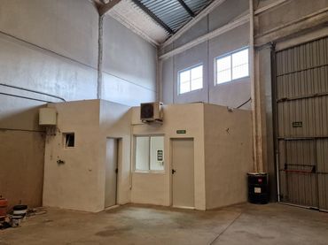 Nave industrielle à louer à Riba-roja de Túria