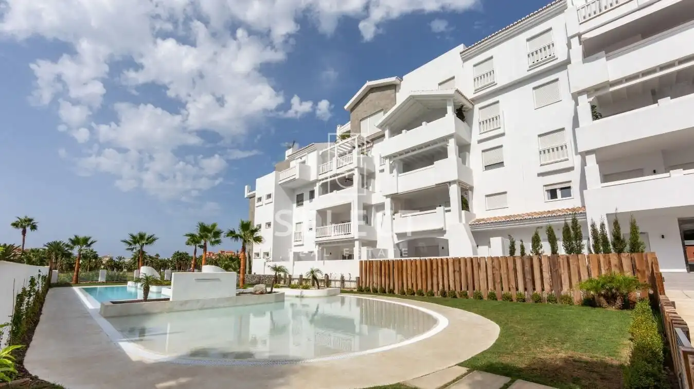 Vista exterior de Apartamento en venta en Motril con Calefacción, Terraza y Amueblado