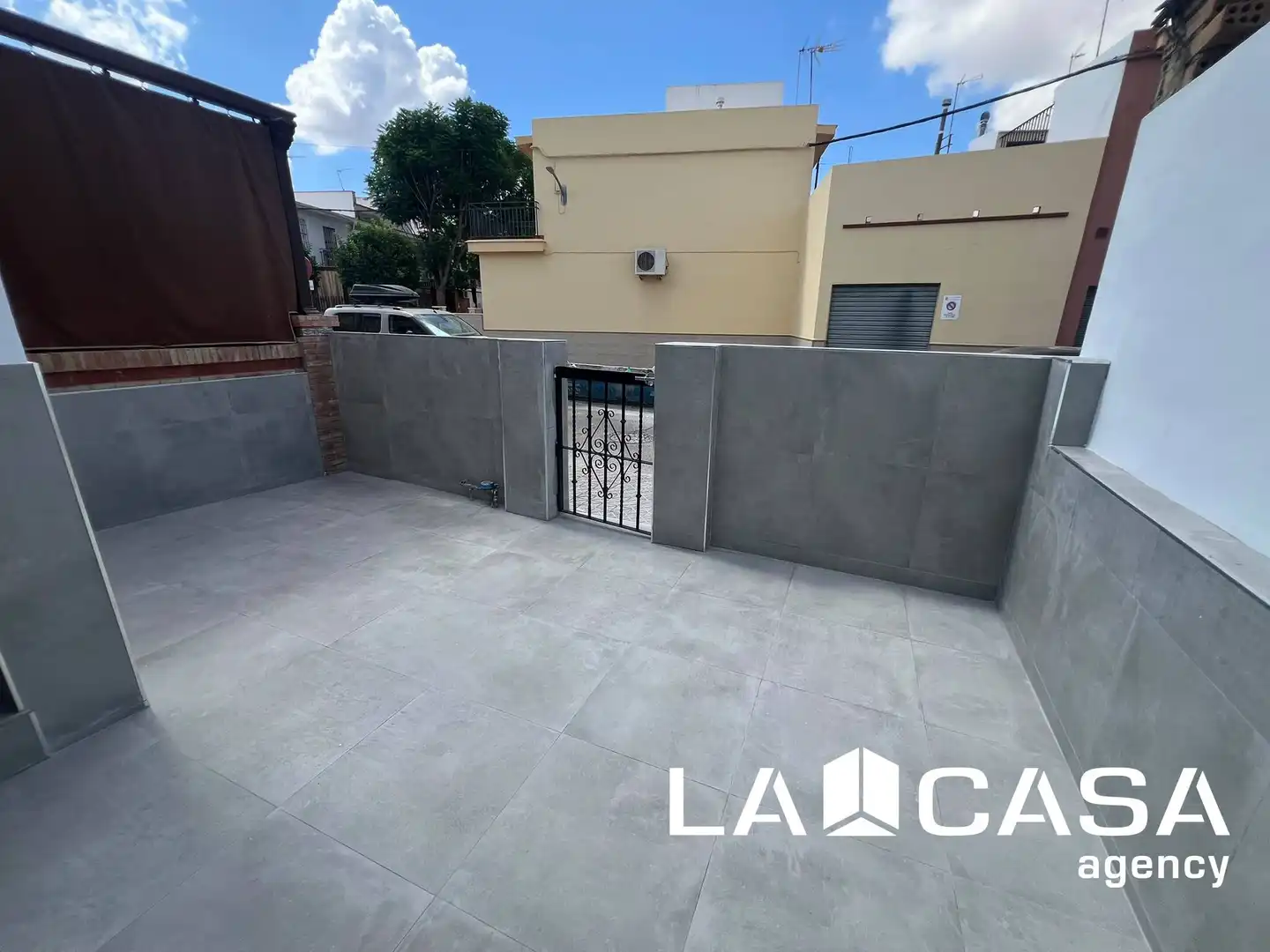 Casa amb terrassa en venda a Mairena del Alcor