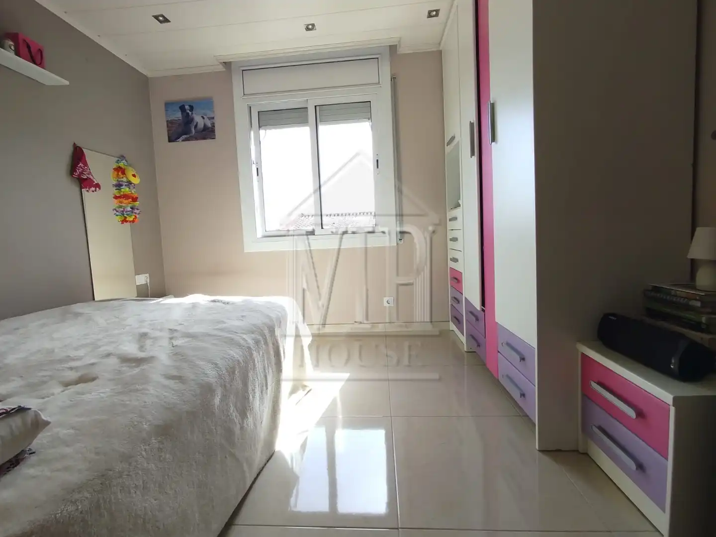 Dormitori de Casa adosada en venda en Badalona amb Aire condicionat, Calefacció i Jardí privat