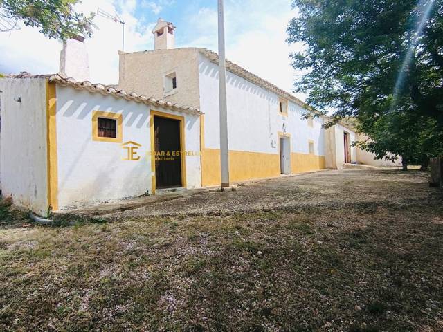 Casa-chalet en Venta en Humbrías