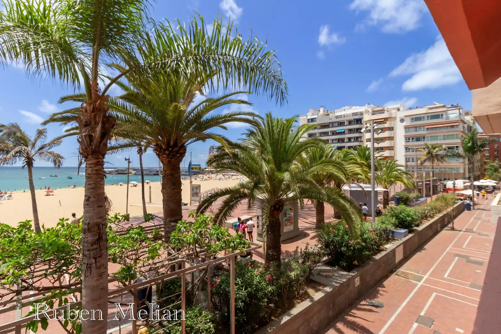 Apartament amb ascensor en venda a SAGASTA 82