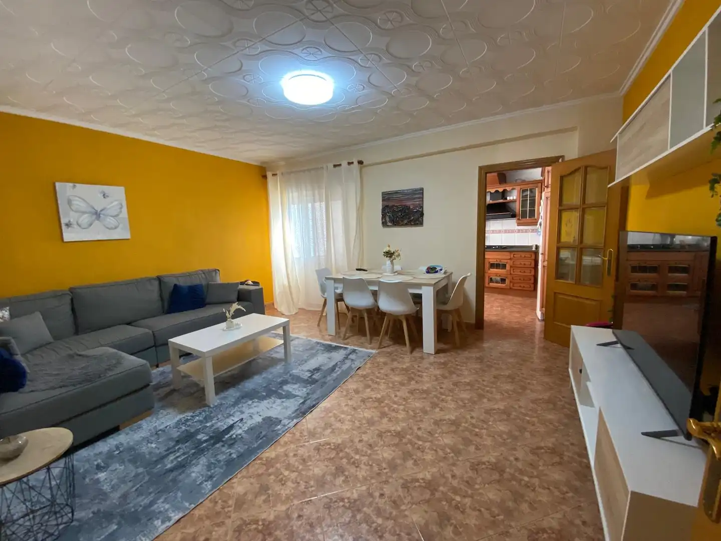 Außenansicht von Wohnung zum Verkauf in Ròtova mit Klimaanlage, Abstellraum und Ofen