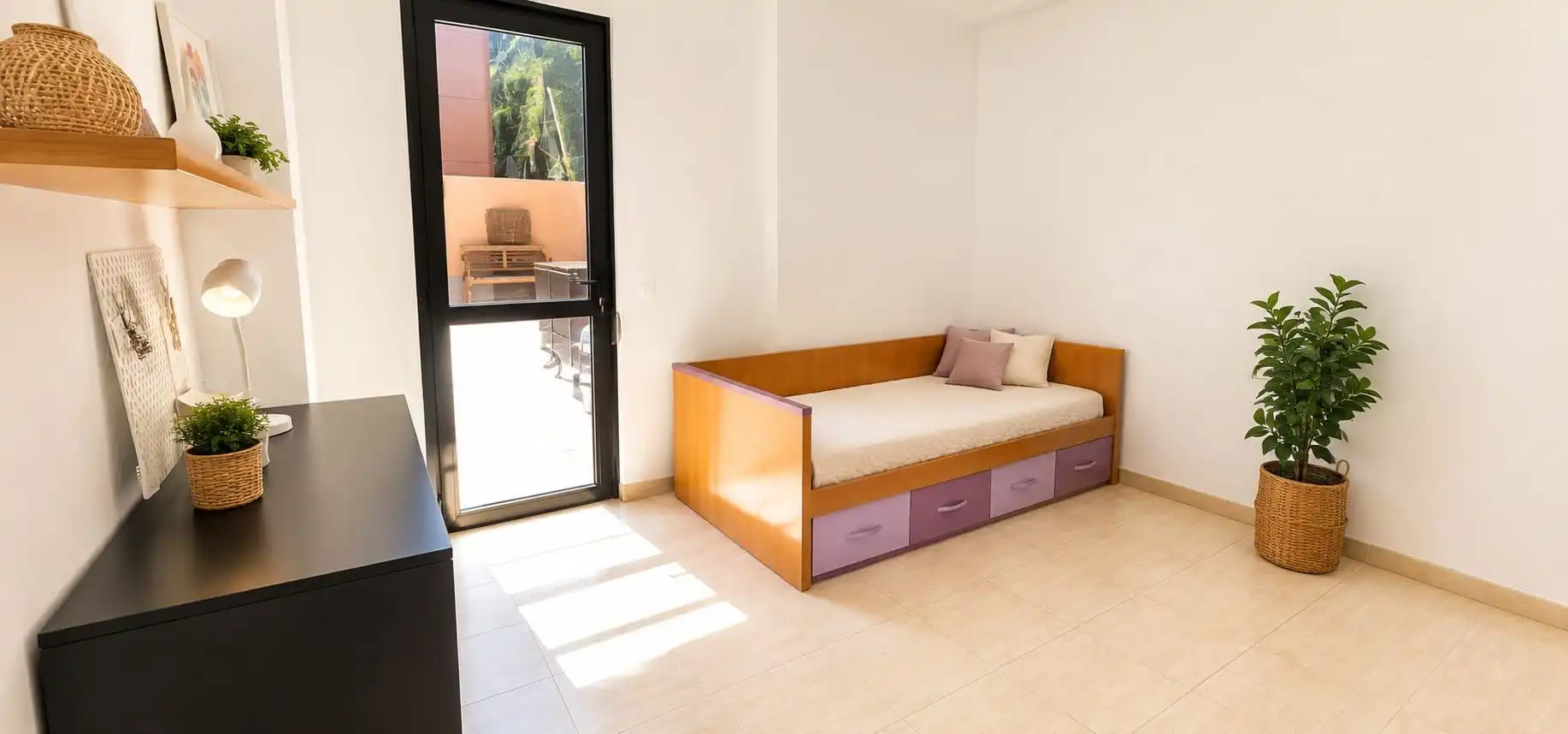Habitación de Piso en venta en El Rosario con Terraza