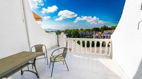 Foto 2 de Casa adosada en venda a Escandinavia - Cautivador, Alicante