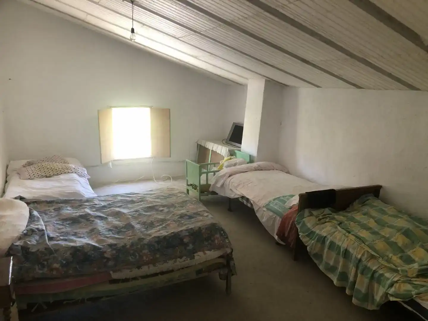Dormitori de Pis en venda en Oria amb Aire condicionat i Balcó