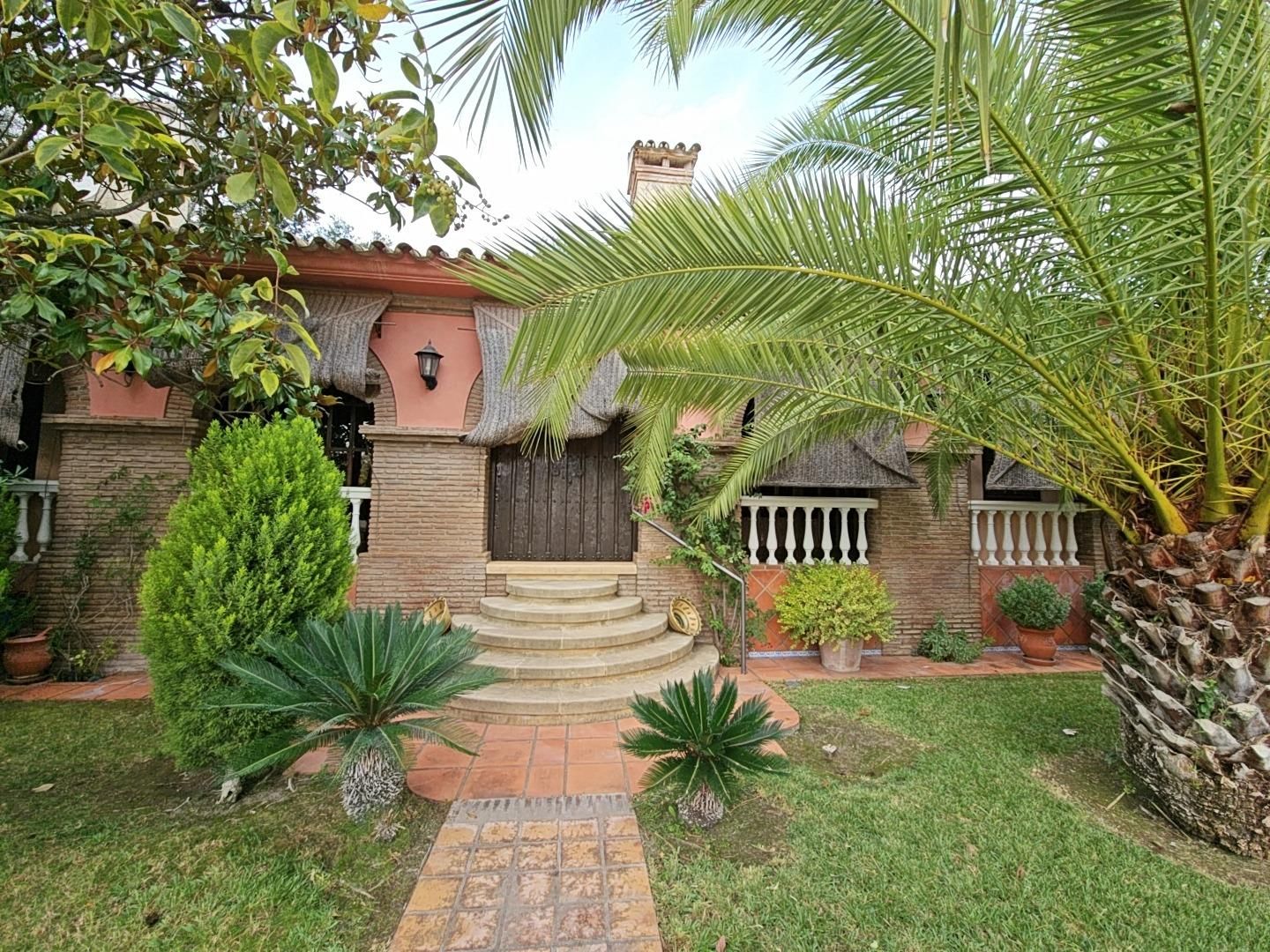 Jardí de Casa o xalet en venda en  Córdoba Capital amb Aire condicionat, Calefacció i Jardí privat