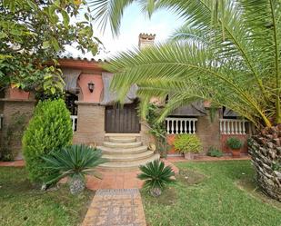 Jardí de Casa o xalet en venda en  Córdoba Capital amb Aire condicionat, Calefacció i Jardí privat