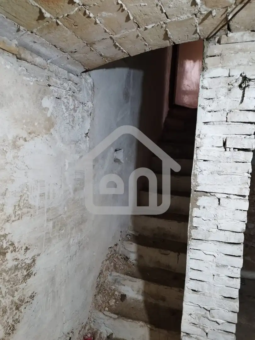 Houses for sale in Requena  with Storage room and Balcony